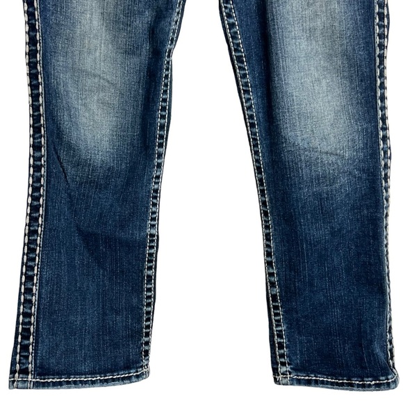 SILVER SUKI MID CAPRI FLUID DARK WASH DENIM JEANS SIZE 27 - Picture 3 of 10